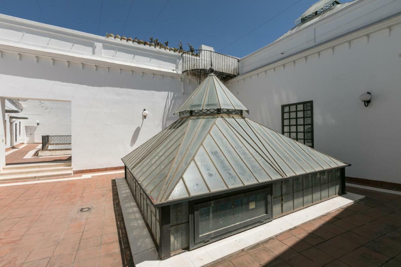 Aoa Center Cathedral Lägenhet Sevilla Exteriör bild